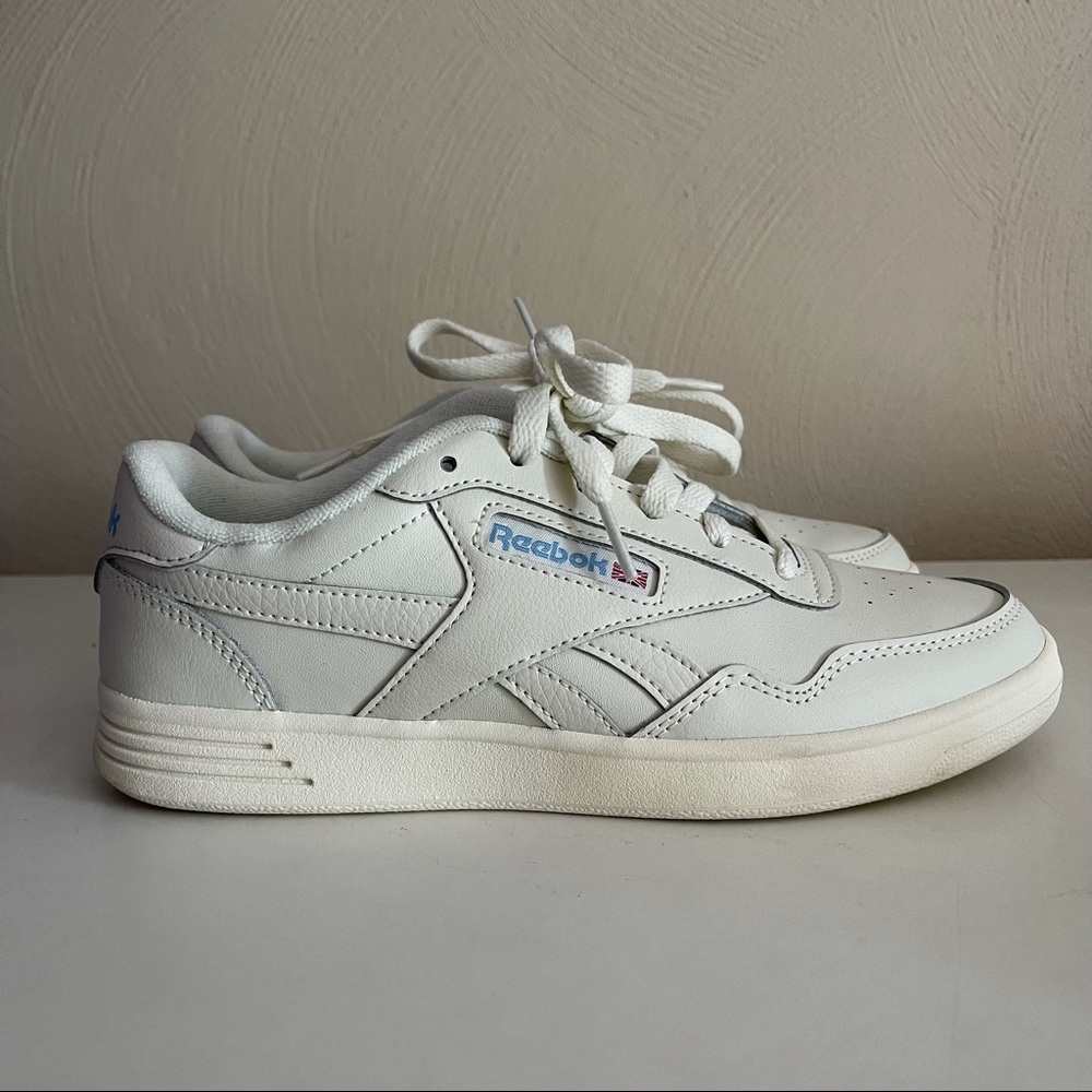 Reebok Club MEMT Size 7.5 (Chalk/Glacier Blue)